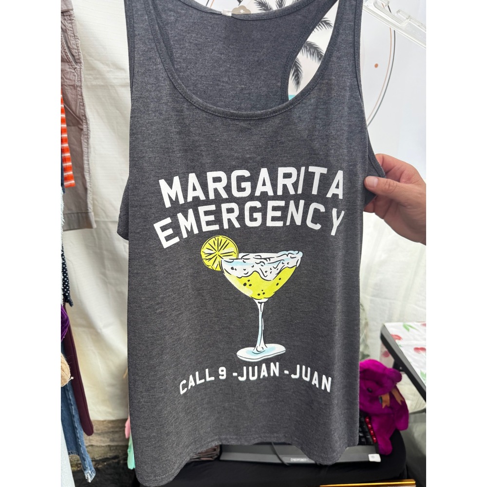 Margarita Emergency Call 9-Juan-Juan Graphic Tank Top Gray Small